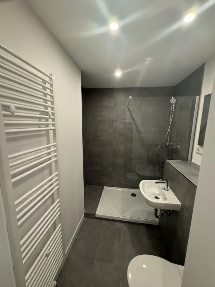 Frisch renoviertes Doppelzimmer am Wöhrder See - Bild 9